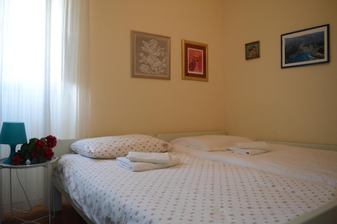 Dalmatian Stone House Villa Pucisca Kültér fotó
